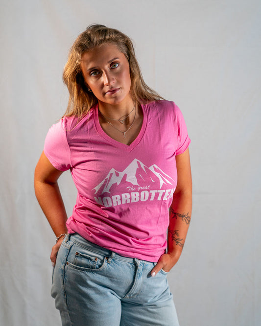 The Great Norrbotten – Rosa V-ringad T-shirt (Dam)