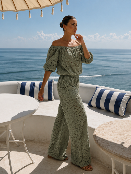 Broderade bomullsbyxor – sommarens mest effortless look i grönt  ☀️