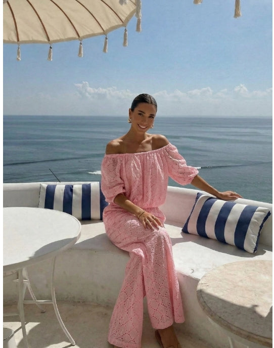 Broderade bomullsbyxor – sommarens mest effortless look i rosa ☀️